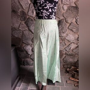 NWT New Fashion Green Floral Print Maxi Skirt XL